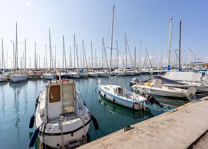 Aregai Marina Exclusive Seaside Apartments