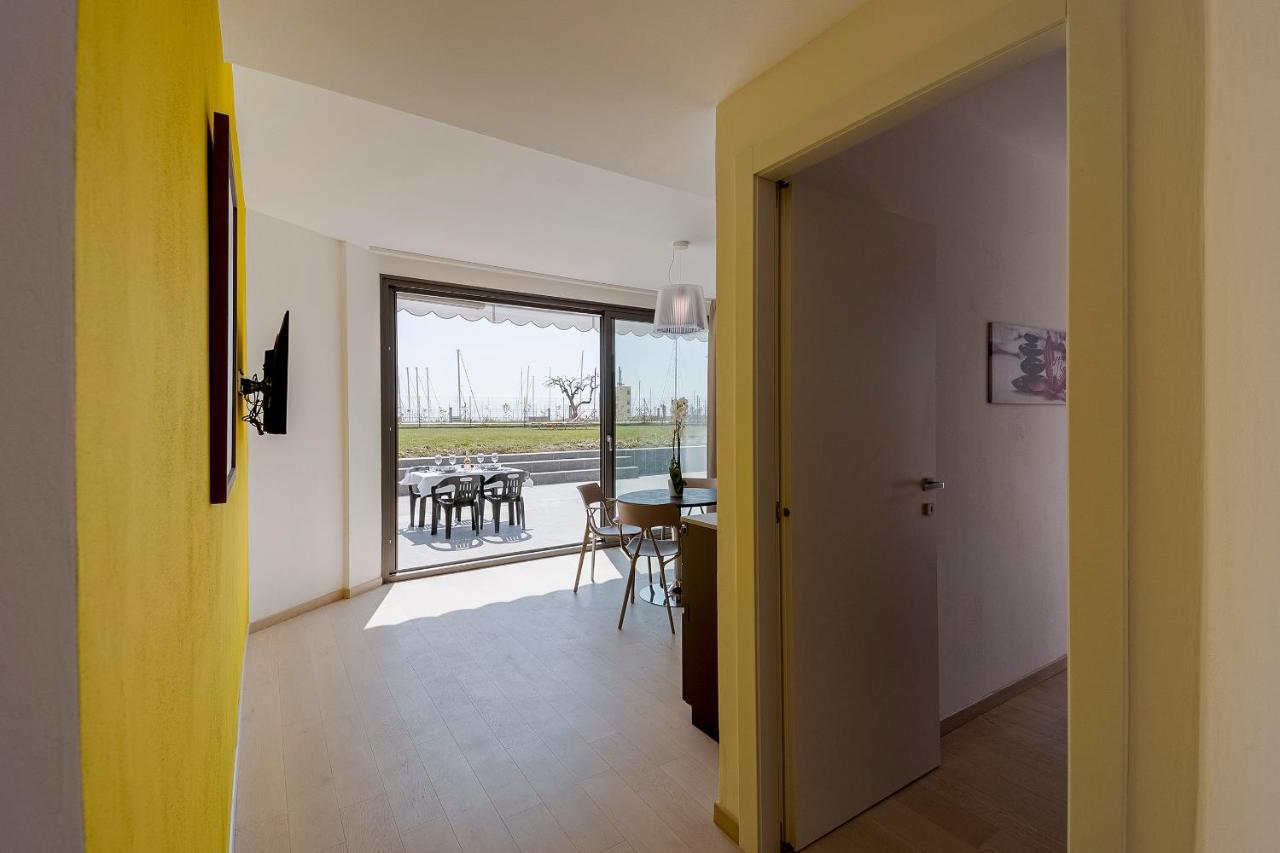 Apartment Aregai Marina Exclusive Seaside
