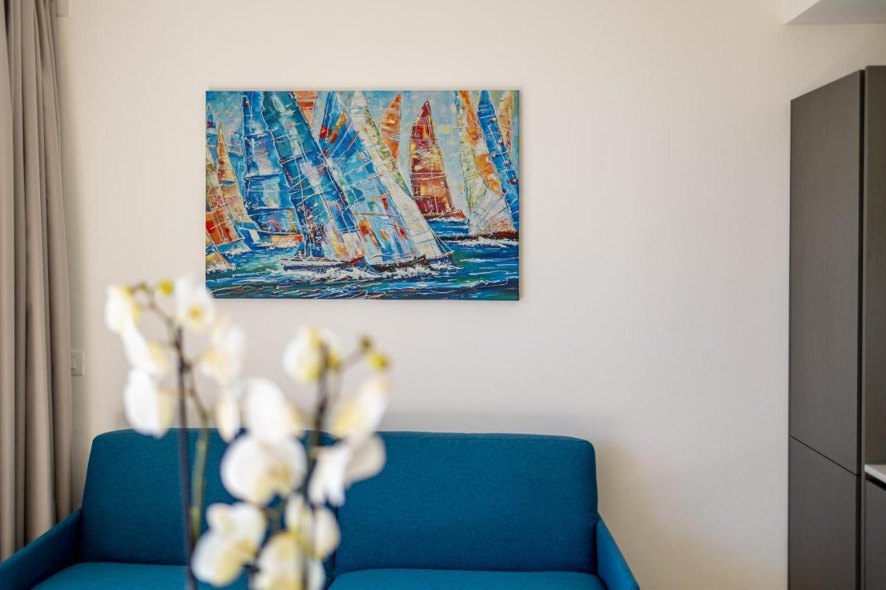 Apartment Aregai Marina Exclusive Seaside *