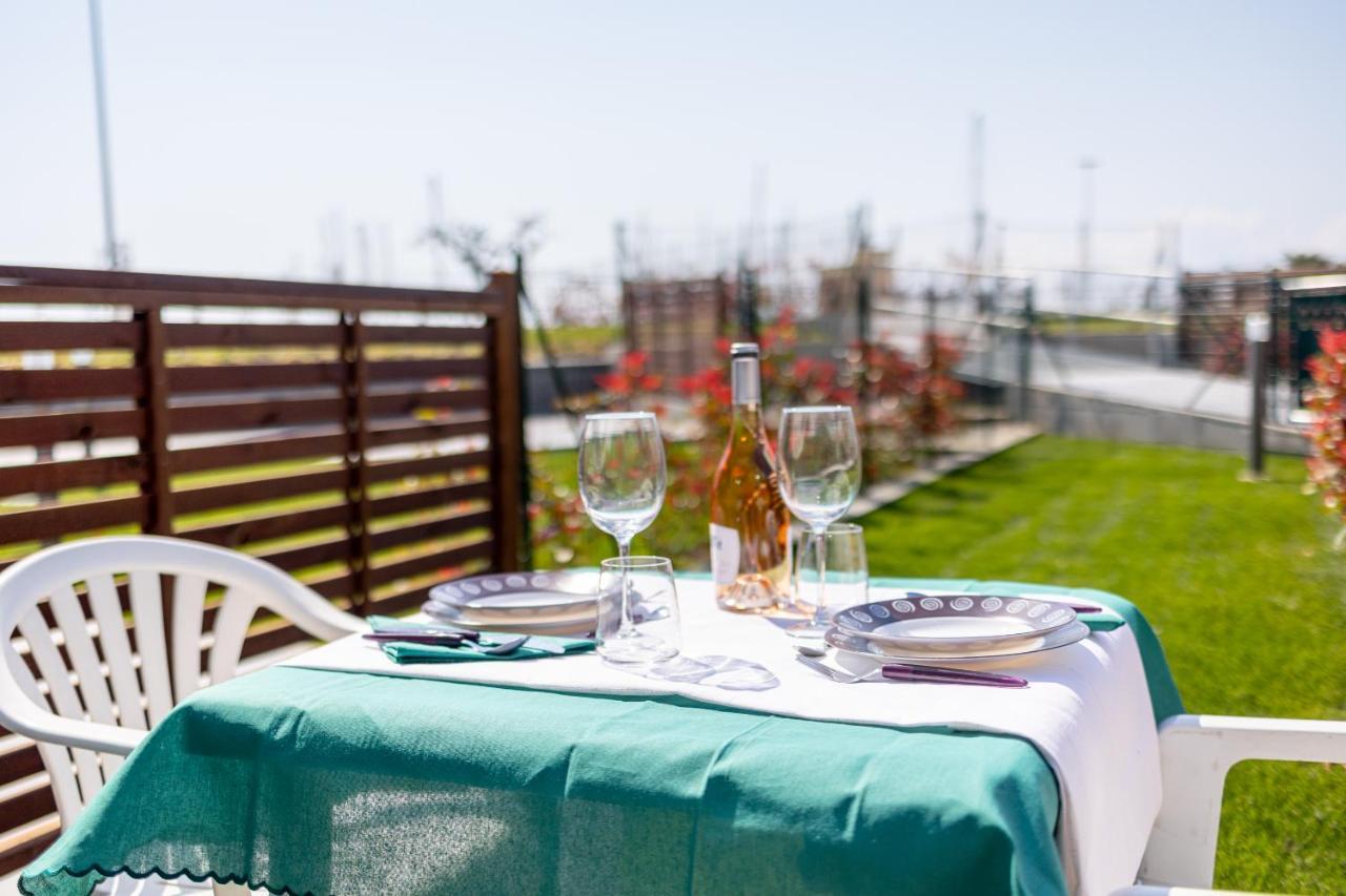 Aregai Marina Exclusive Seaside