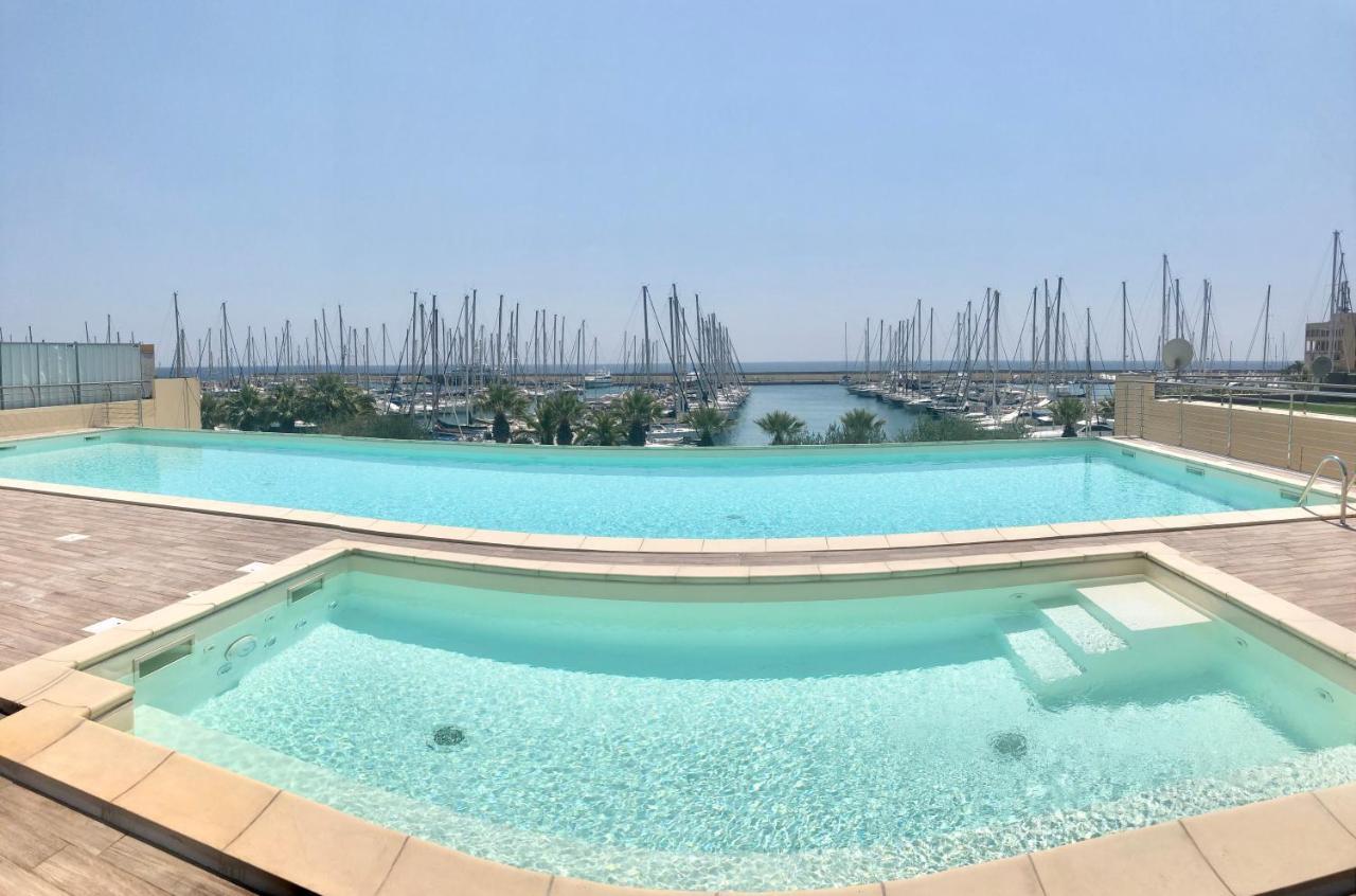 Aregai Marina Exclusive Seaside Apartment Santo Stefano al Mare